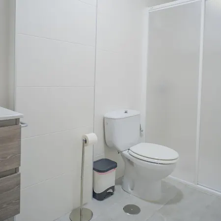 Apartamento Centrico En Conil Con Balcon Privado, Aire Acondicionado Y Garaje Para Familia Conil De La Frontera Exterior photo