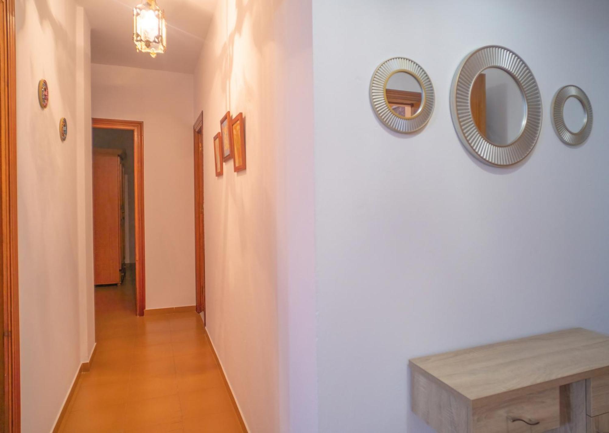 Apartment Centrico En Conil Con Balcon Privado, Aire Acondicionado Y Garaje Familia